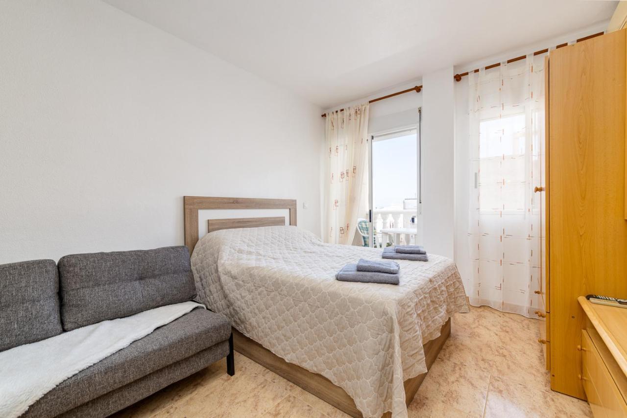 Studio Caballero De Rodas Torrevieja Bagian luar foto