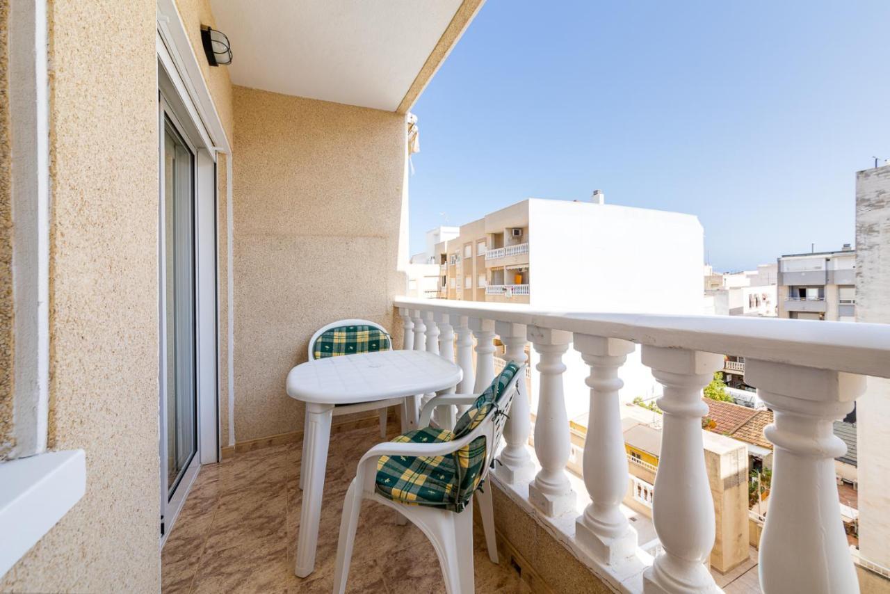 Studio Caballero De Rodas Torrevieja Bagian luar foto